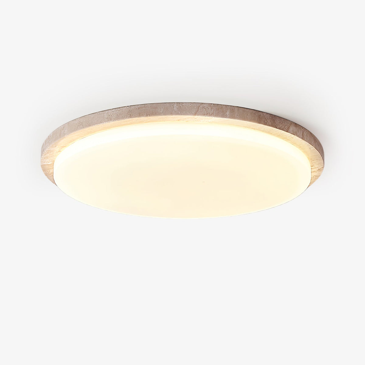 Tavisella loftslampe i travertin med glat kant