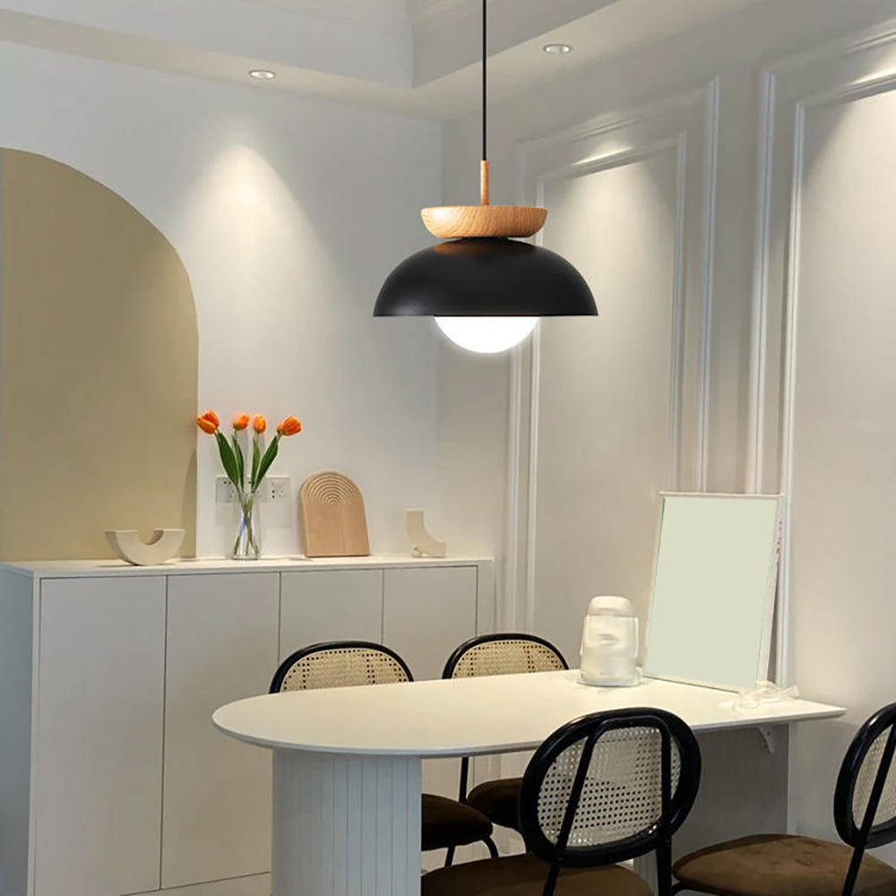 Muto nordisk pendellampa eller plafond i svart trä och metall för kök och balkong