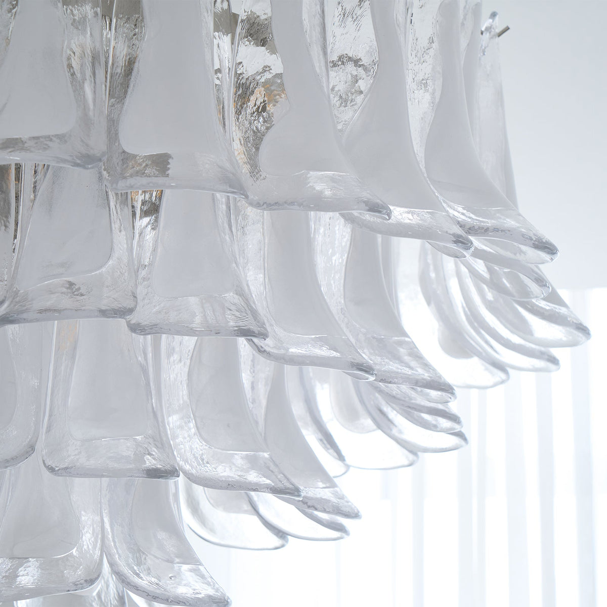 Candeeiro de teto Celenira elegante de vidro transparente ondulado, com camadas
