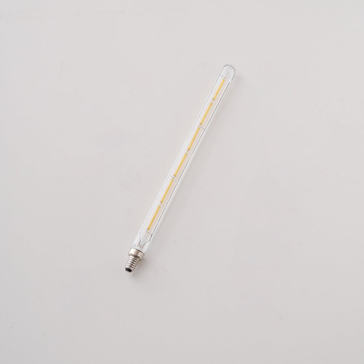 Ivo LED-filamentlampa E14/E27