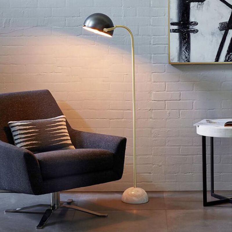 Eryn halvcirkelformet retro/minimalistisk gulvlampe, metal/marmor, sort, soveværelse