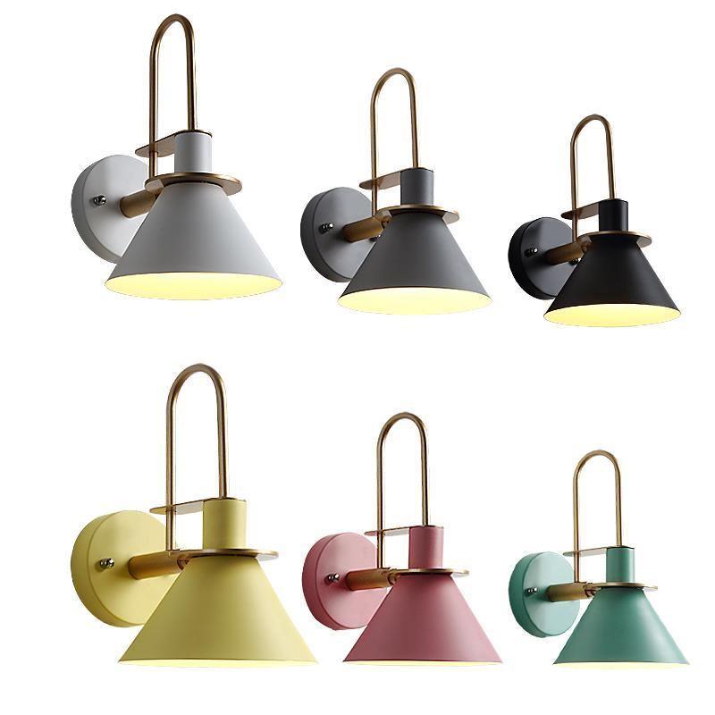 Solerine minimalistisk vägglampa i svart och guld