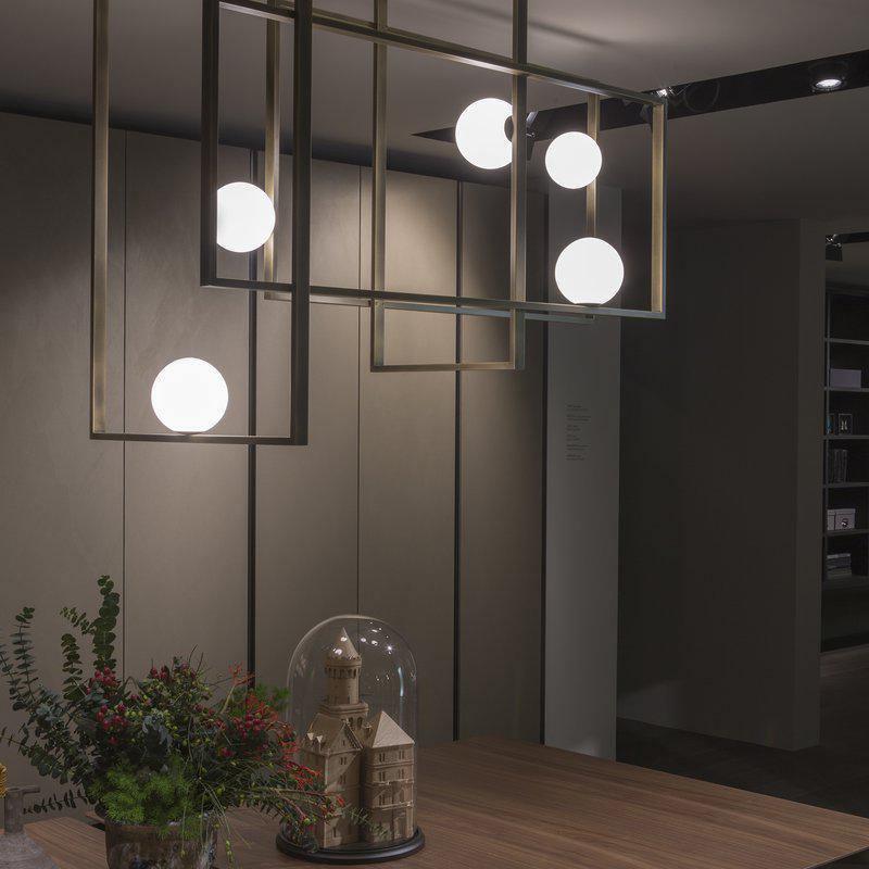 Veliiel moderne geometrisk Mondrian-lysekrone i glas og messing
