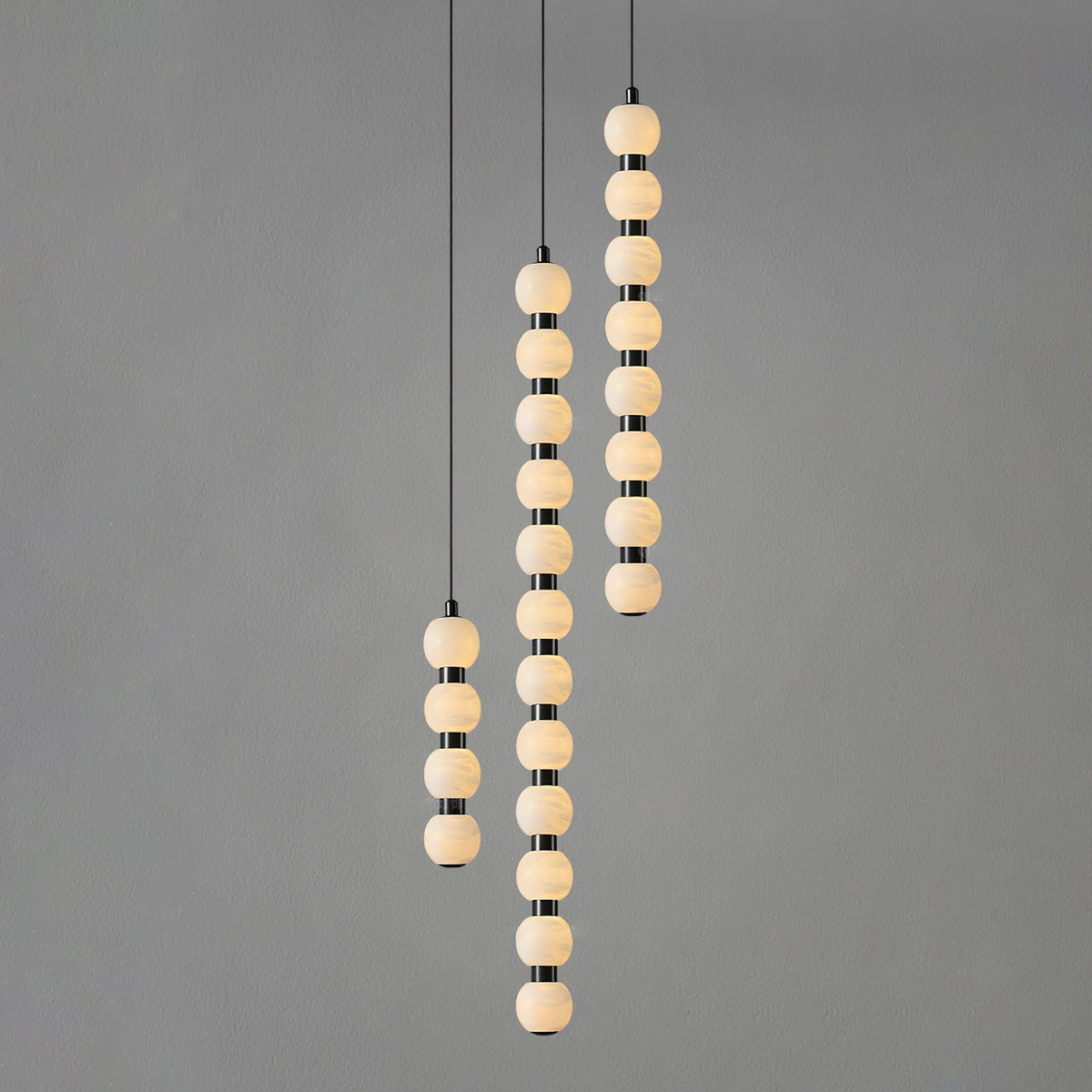 Albinaine moderne pendellampe i alabaster