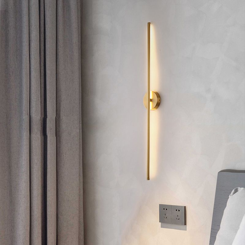 Candeeiro de parede Dorina, moderno, linear e com gel de sílica dourado