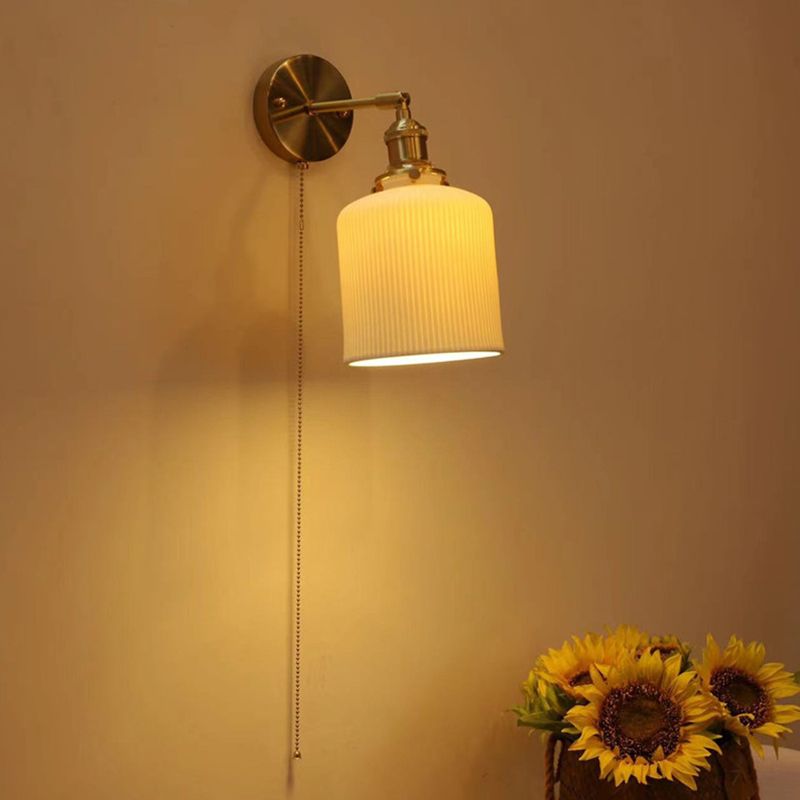 Arisha skrynklig nordisk modern byrålampa