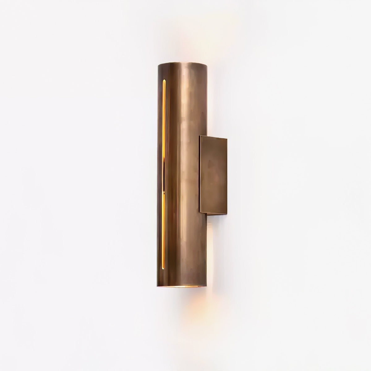 Avsilara moderne minimalistisk cylindrisk væglampe i messing