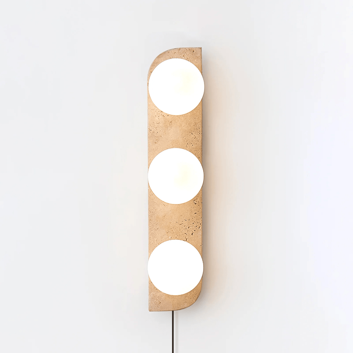Serearia minimalistisk plug-in-væglampe i travertin