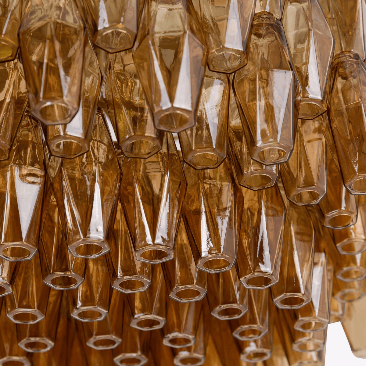 Celenella Trommelysekrone i ravfarvet glas elegant