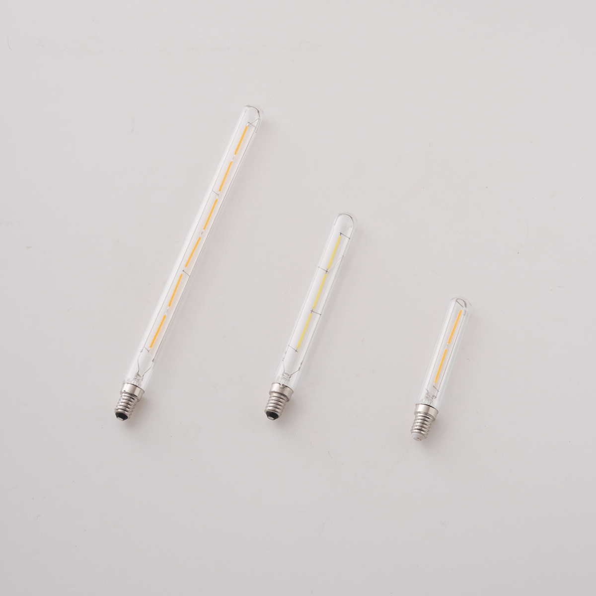 Ivo LED-filamentlampa E14/E27