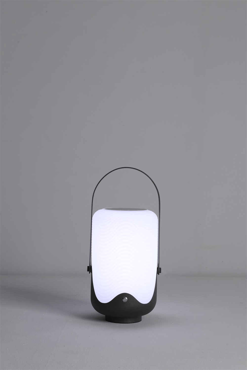 Tyler minimalistinen PE-ulkovalaisin