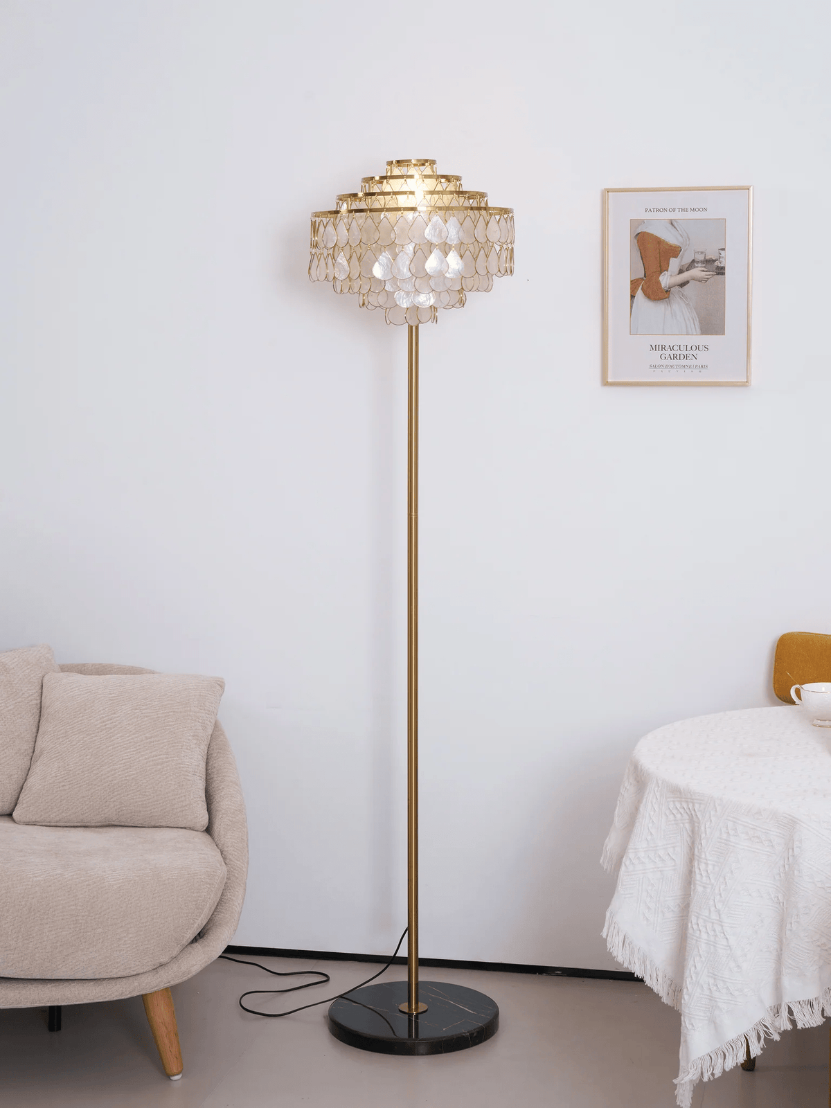 Luksus-gulvlampe med skal Emily