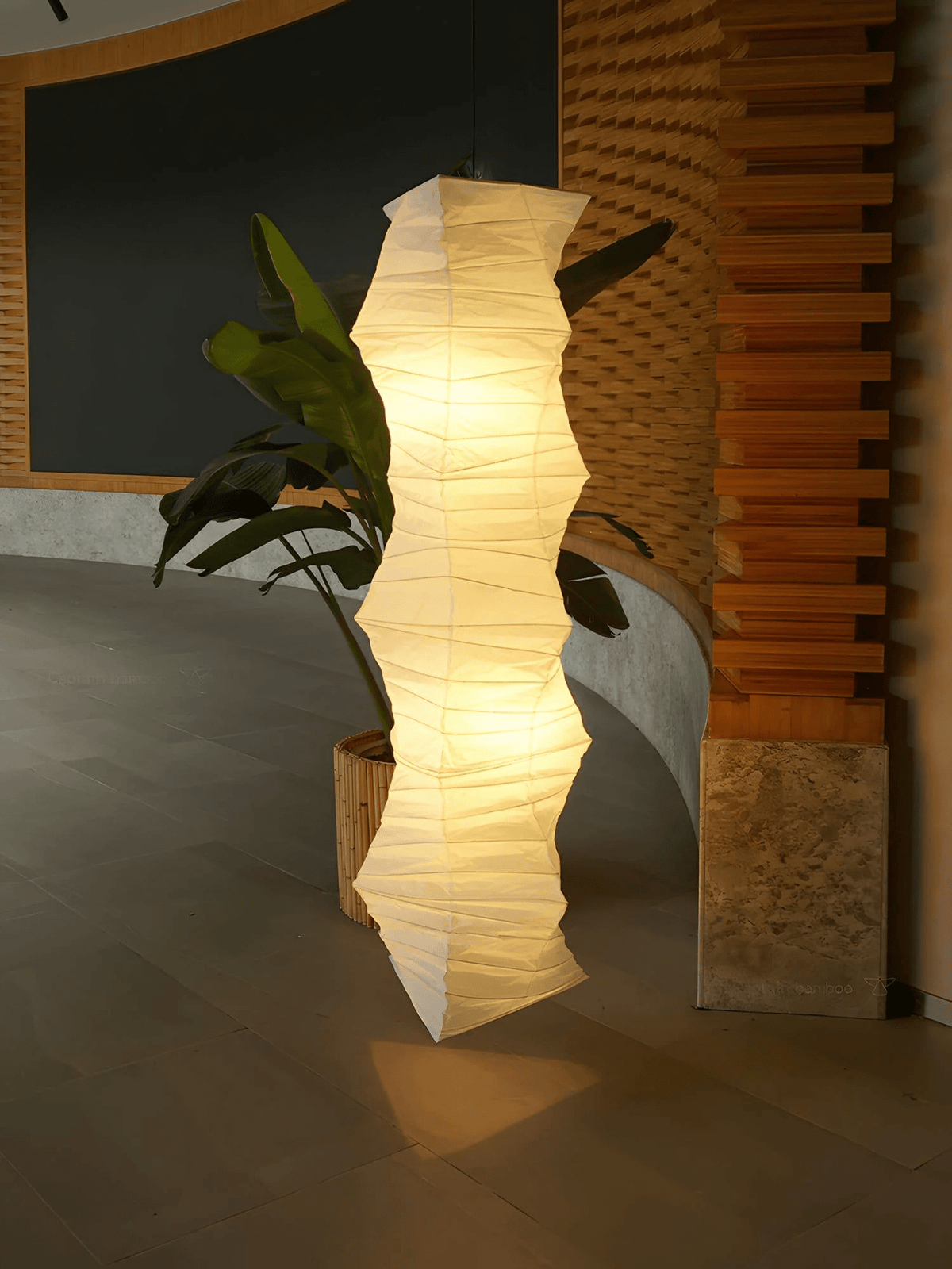 Piaeenne moderne pendellampe i papir