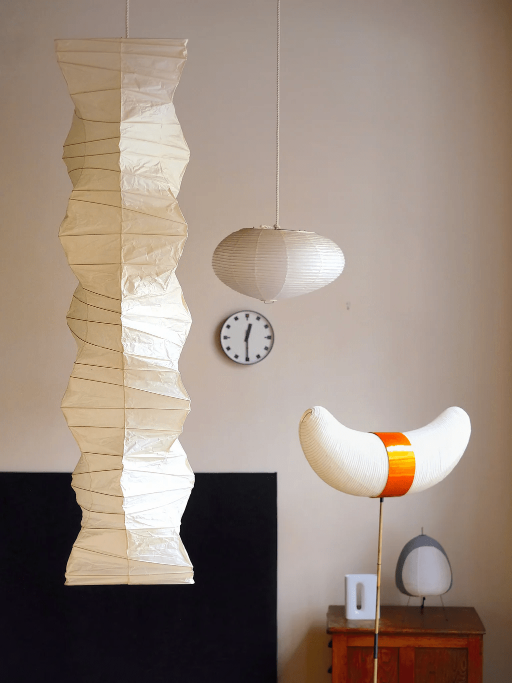 Piaeenne moderne pendellampe i papir