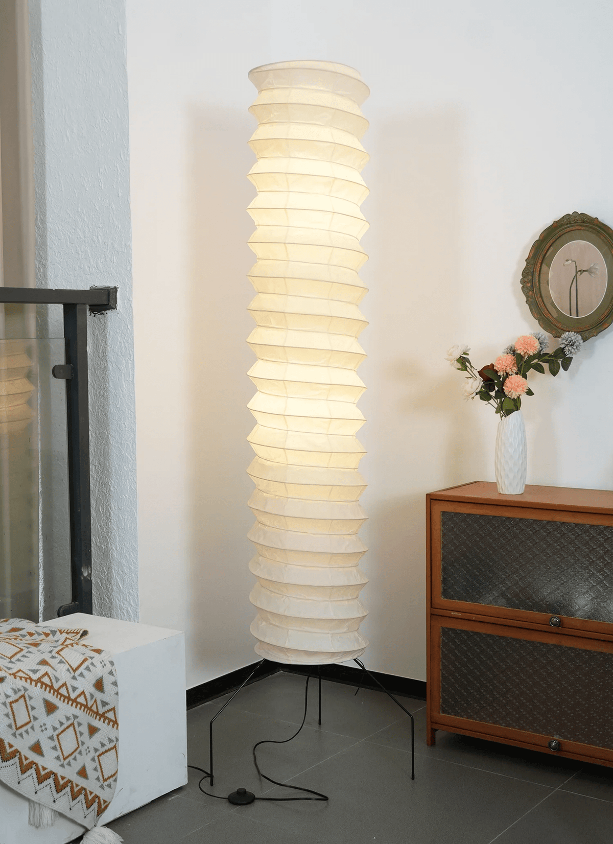 Soraine minimalistisk gulvlampe i rispapir