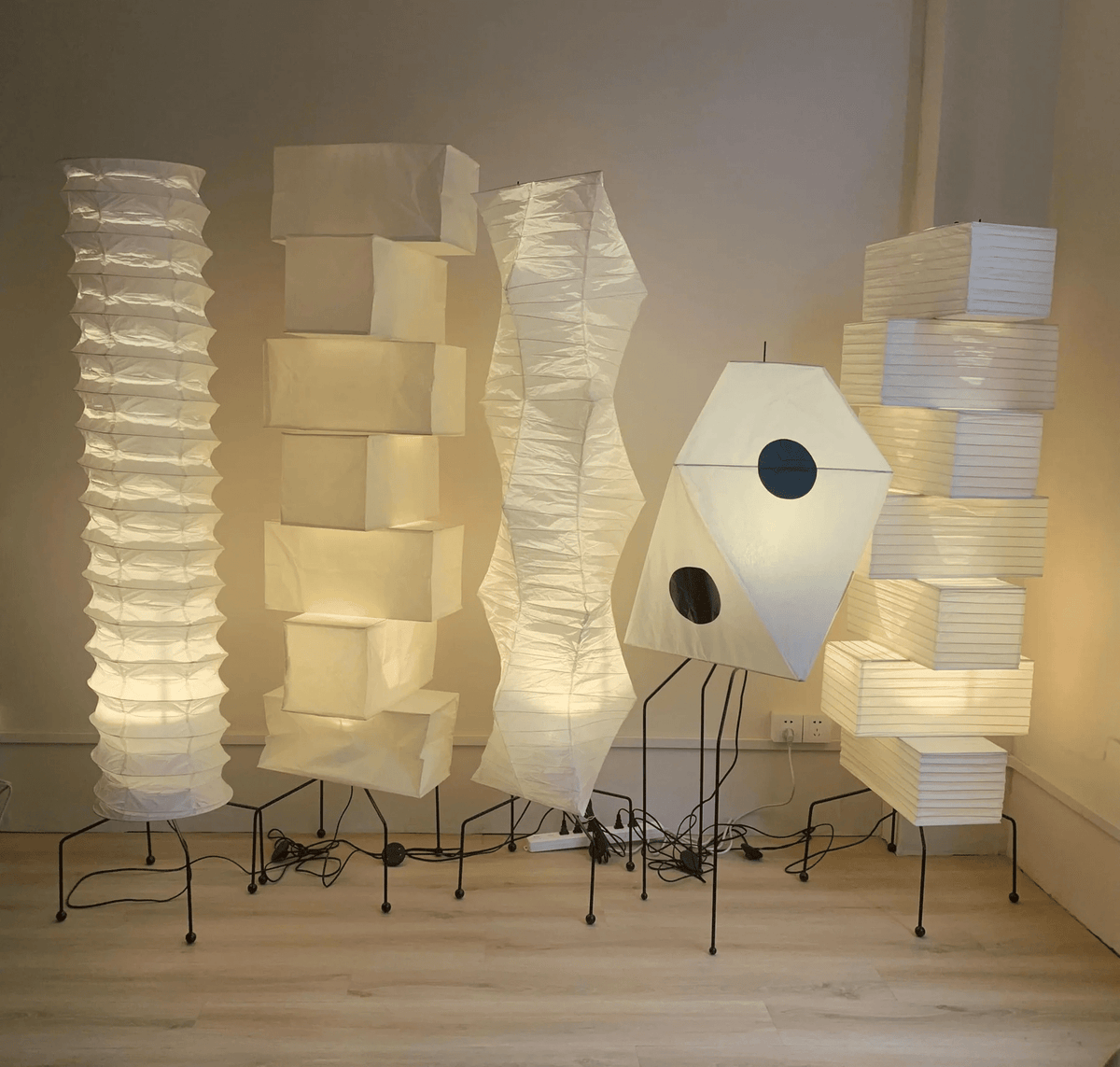 Soraine minimalistisk gulvlampe i rispapir