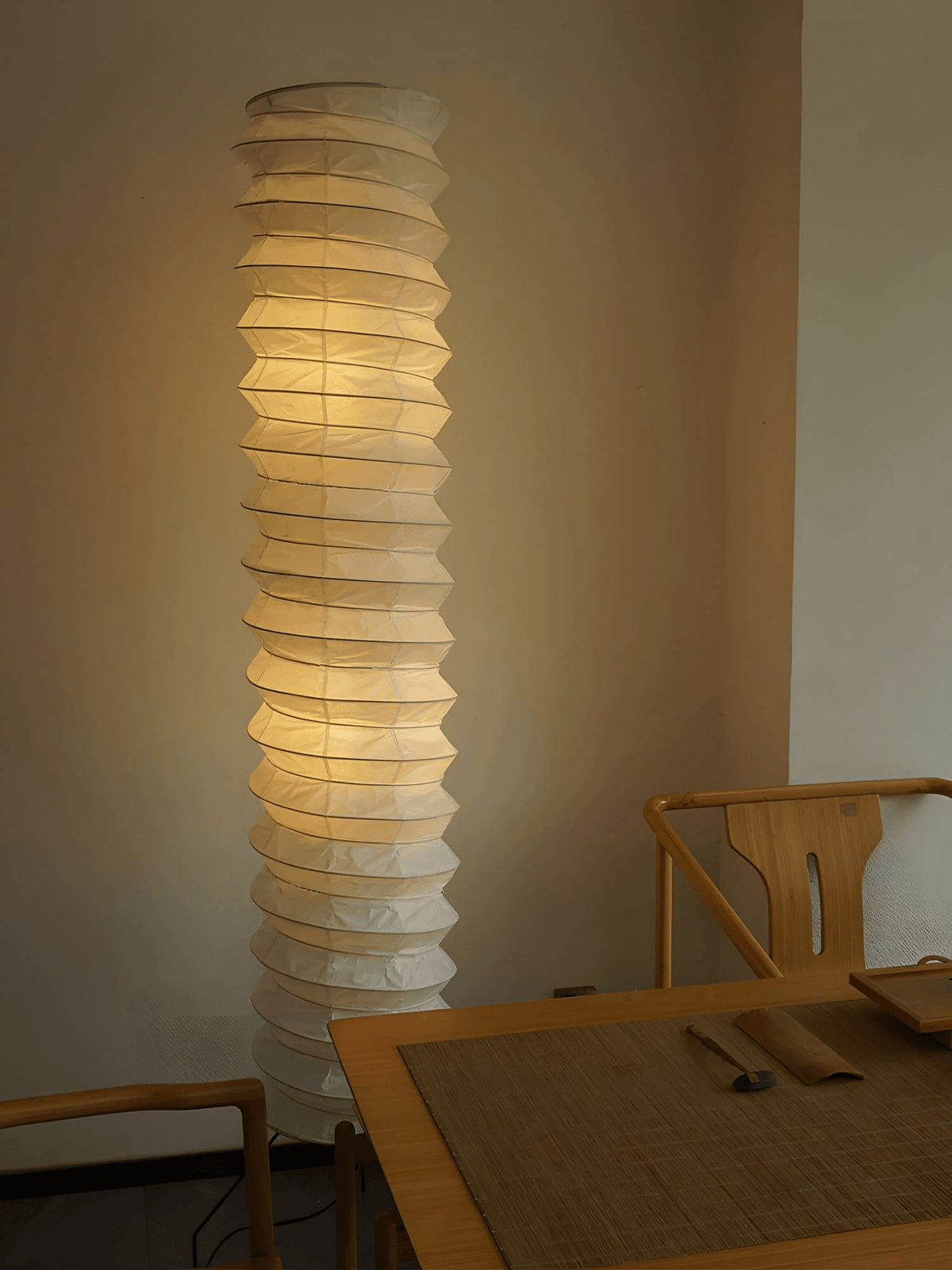 Soraine minimalistisk gulvlampe i rispapir