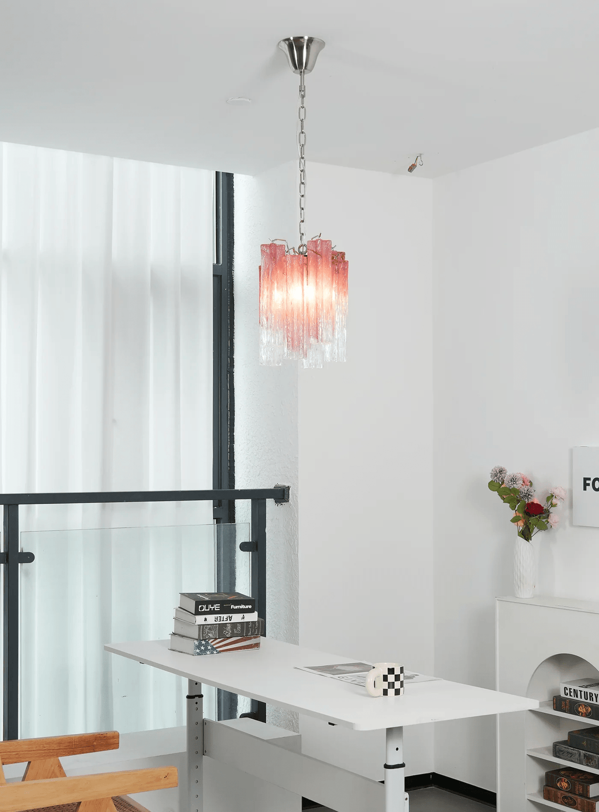 Lioroella lysekrone i Murano-glas med lyserød gradient