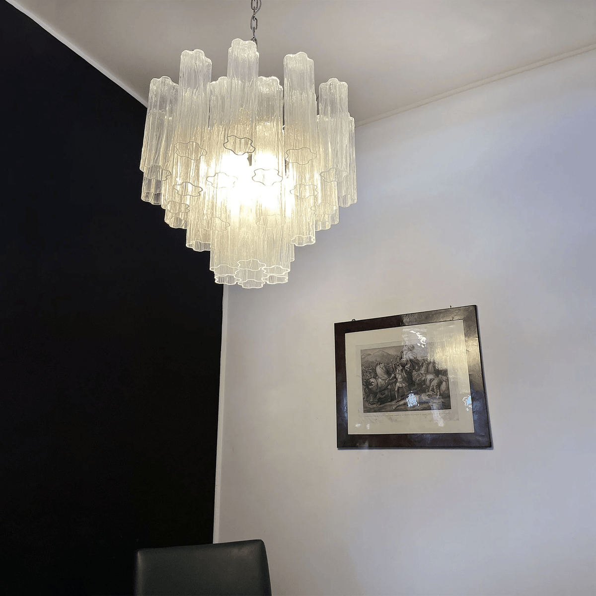 Lioruian kristallkrona i våningar av Murano-glas
