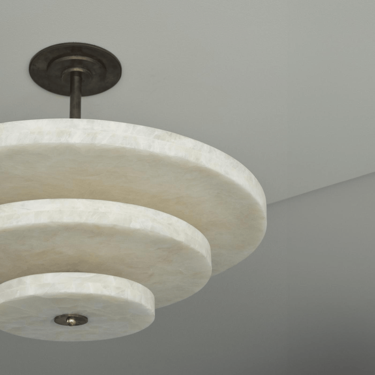 Minimalistisk pendellampa i alabaster Nivoreria