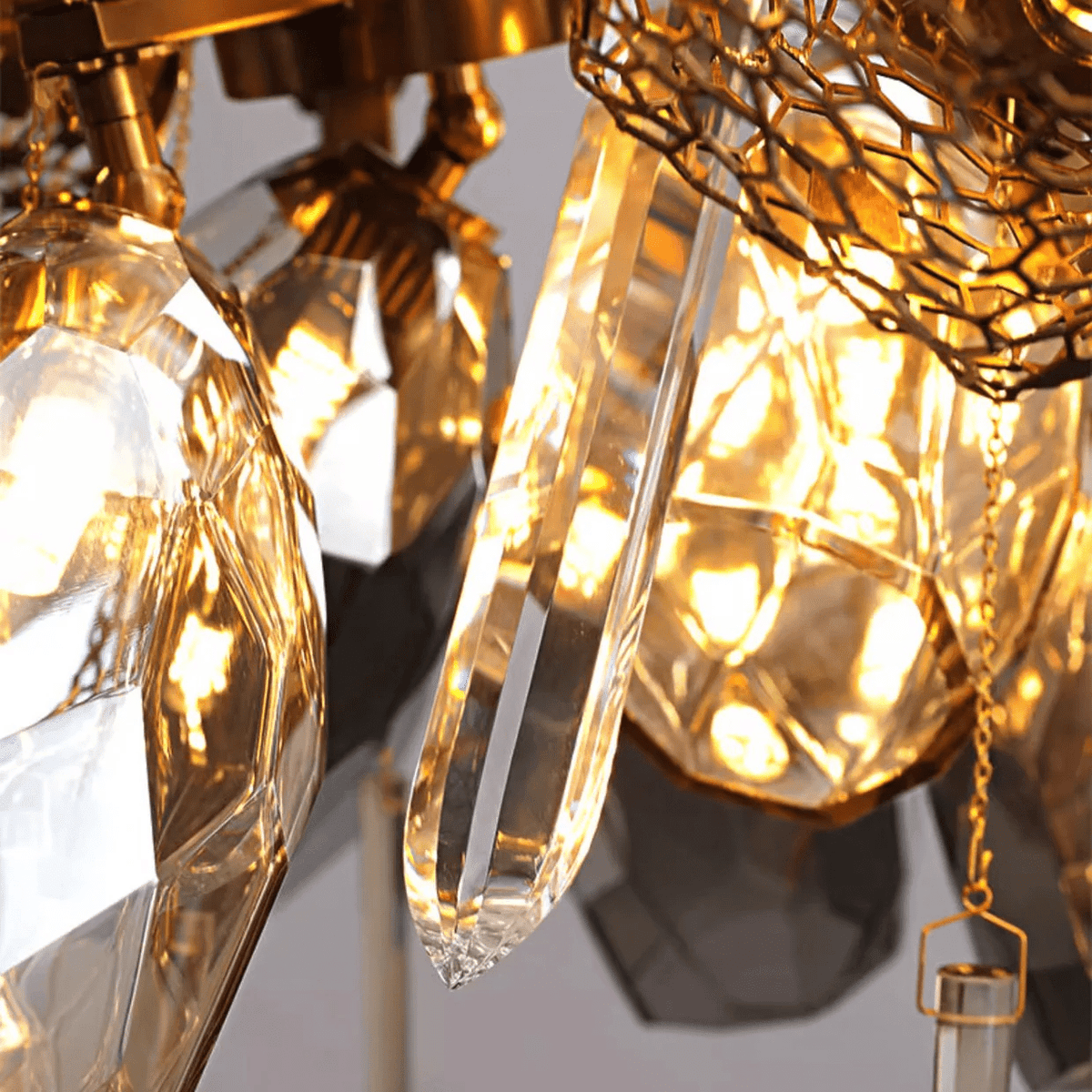 Celirian nútímalegur ljósakróna úr reyktu gleri og kristöllum í klasa