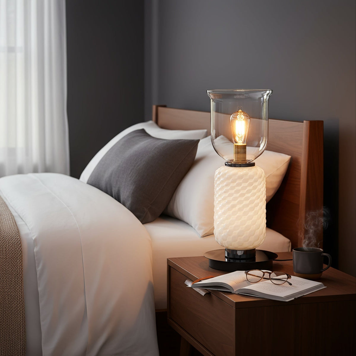 Zephiron bordslampa i strukturerat lagerglas