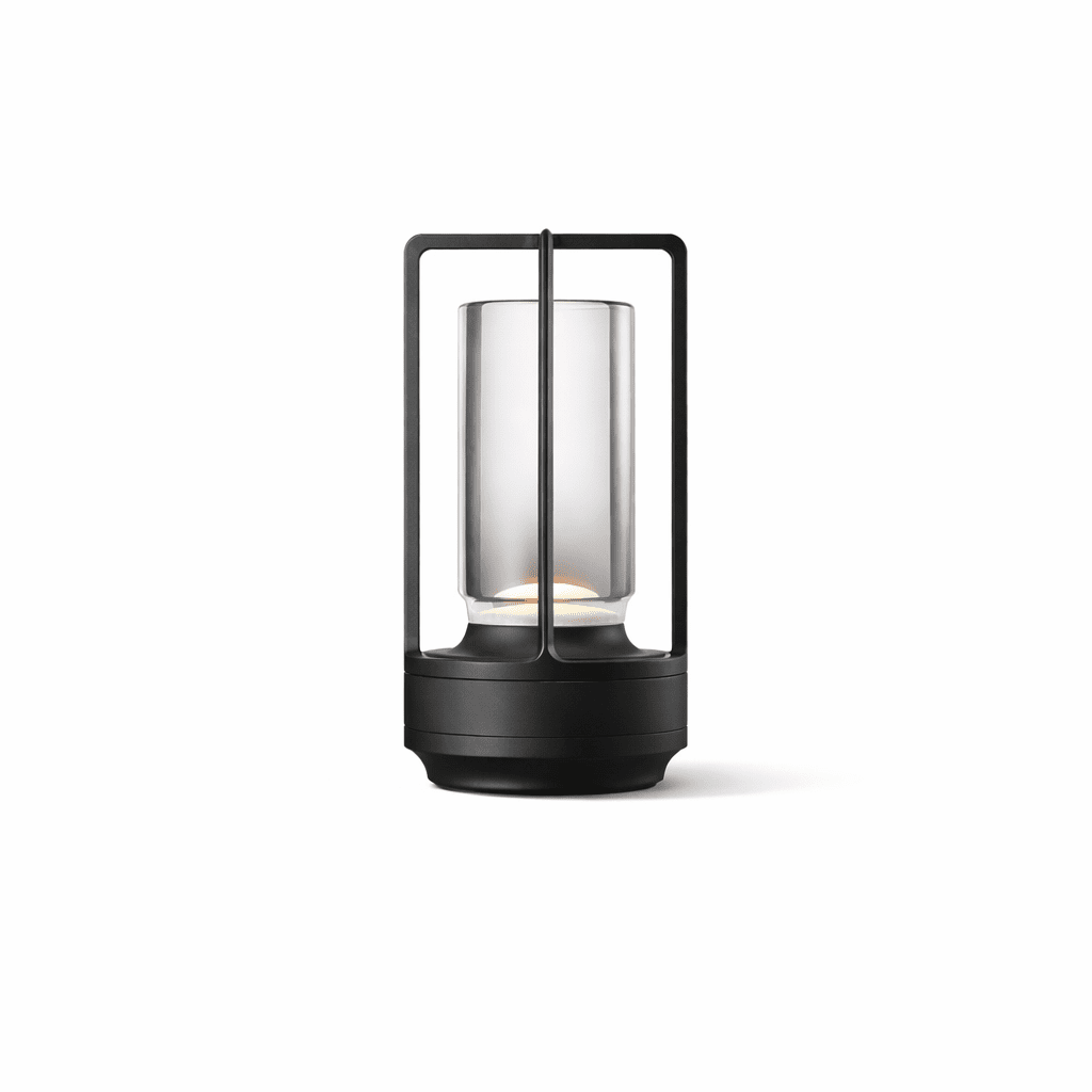 Solvane-genopladelig bordlampe
