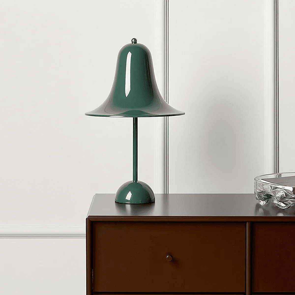 Pantop-klokkeformet bordlampe