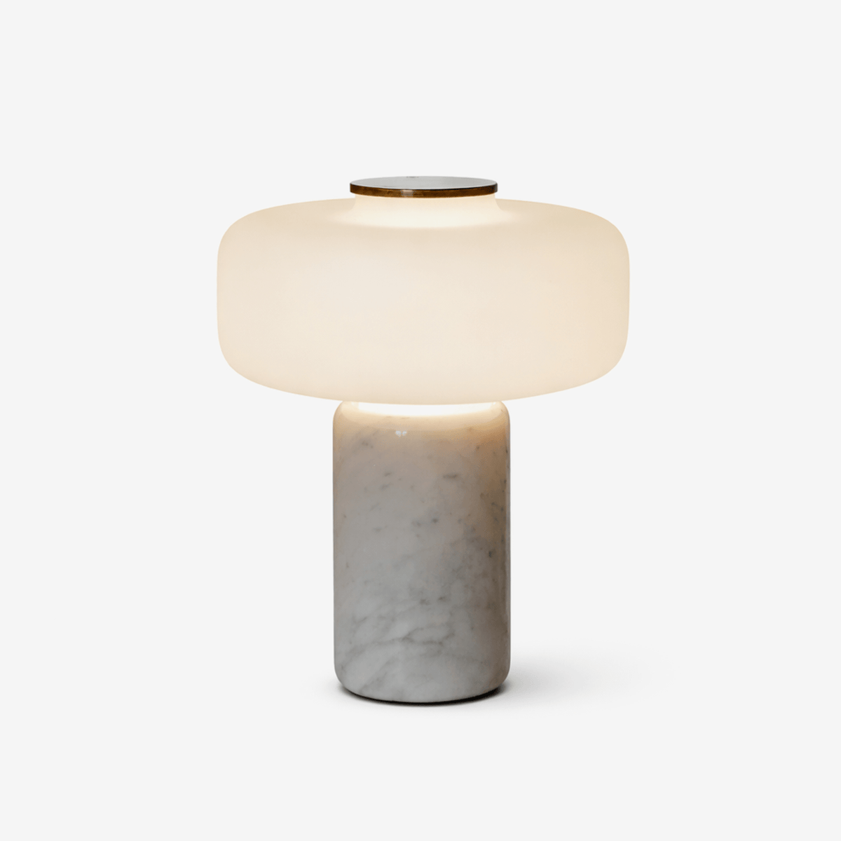 Cima genopladelig marmorbordlampe
