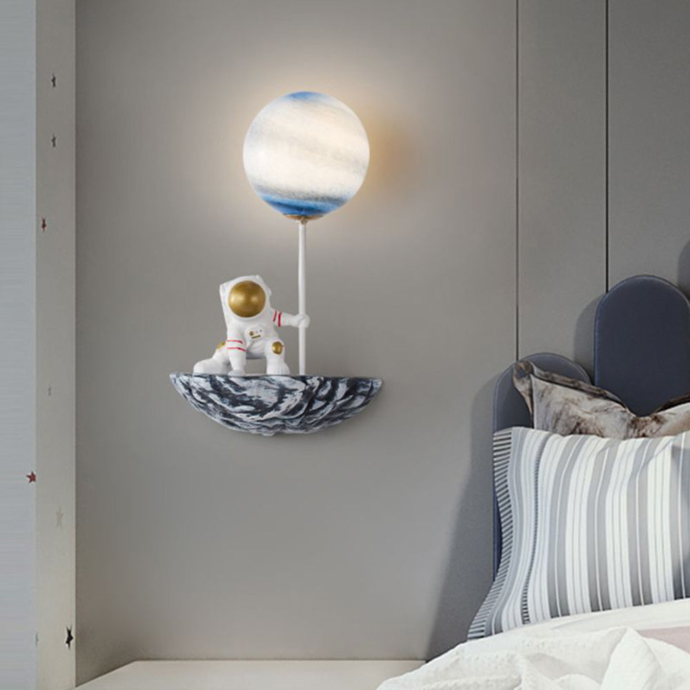 Candeeiro de parede Aria decorativo Astronauta de vidro, branco/branco-azulado