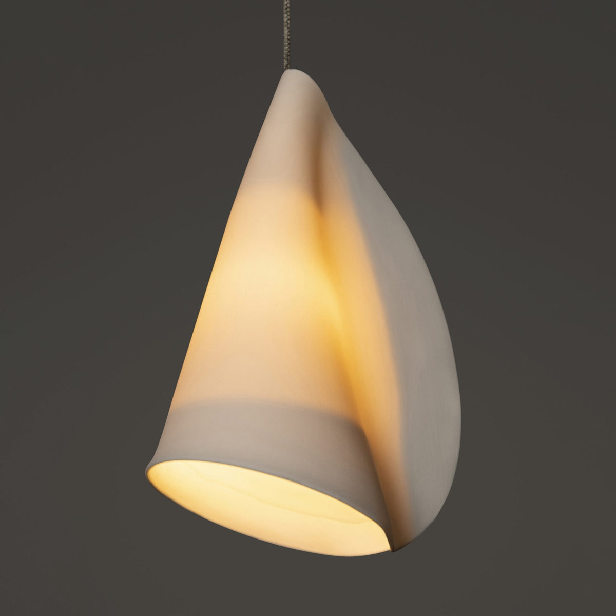 Olshaion geometrisk keramisk taklampa