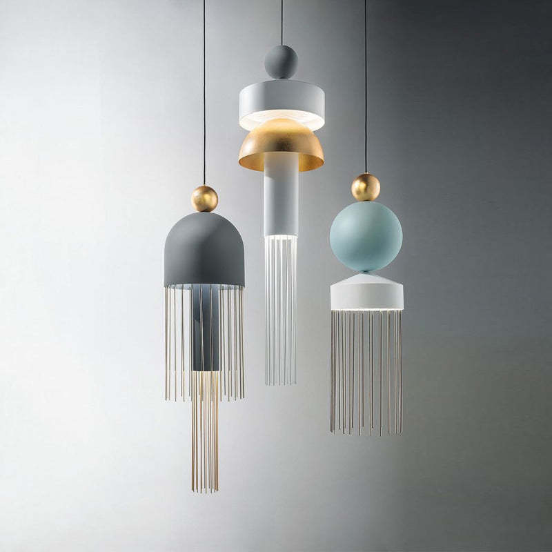 Arisha moderne pendellampe i metal med kvaster