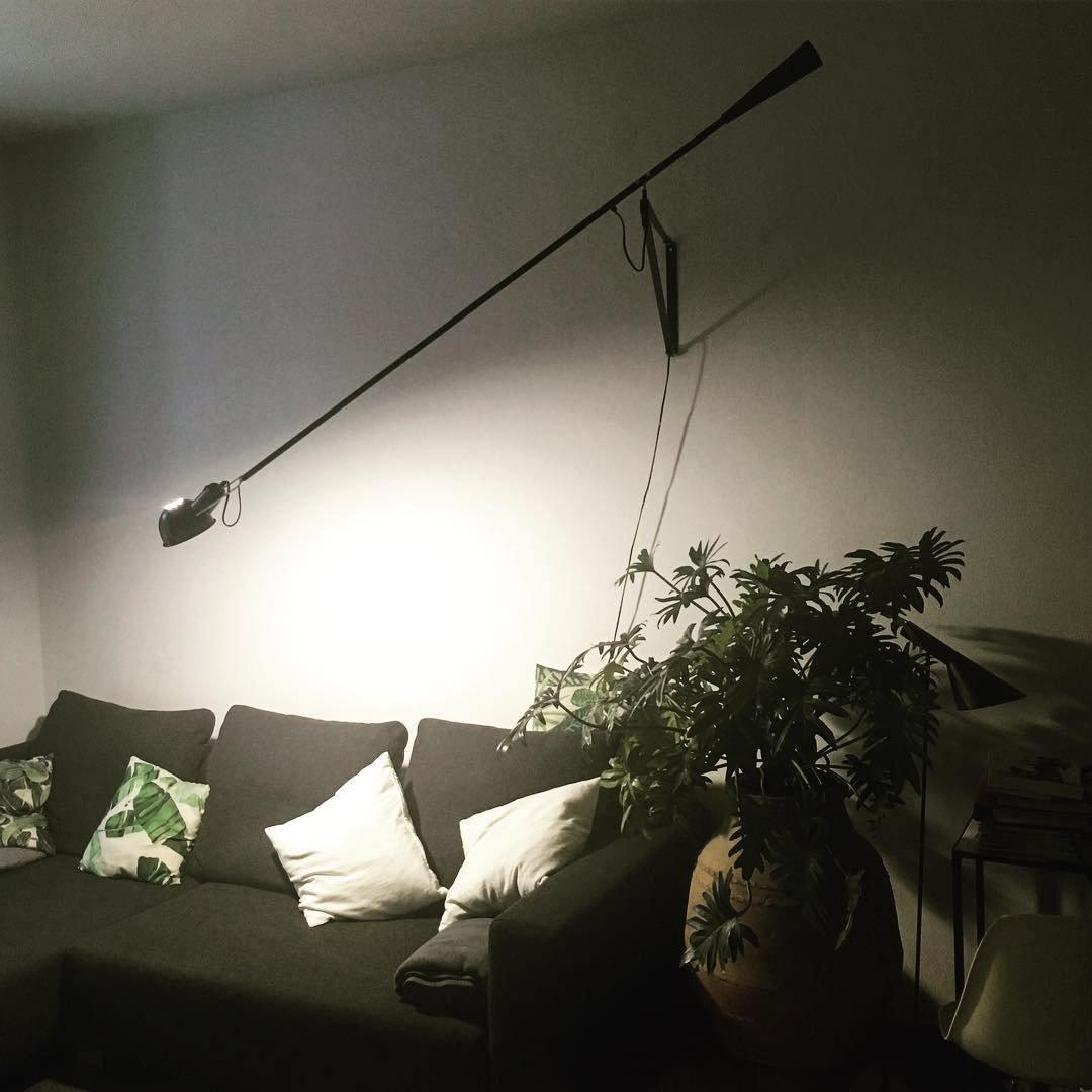 Candeeiro de parede moderno minimalista com braço longo Cid