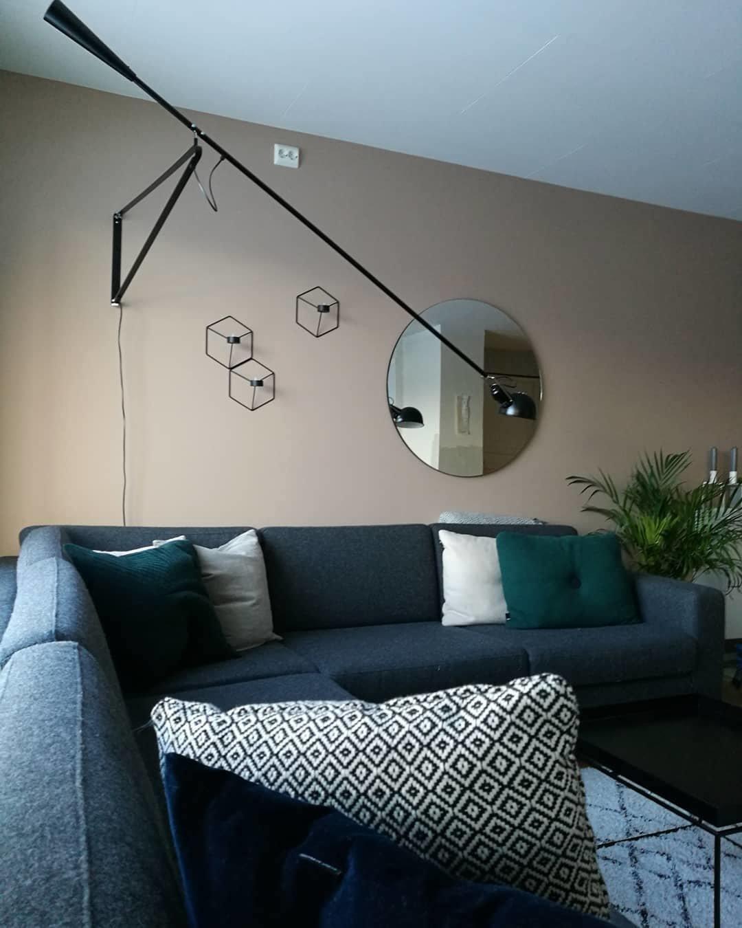 Candeeiro de parede moderno minimalista com braço longo Cid