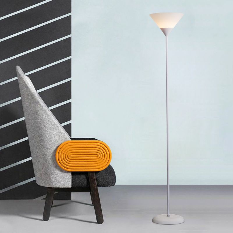 Morandi moderne kopformet gulvlampe, flere farver, metal