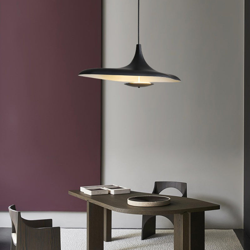 Arisha Modern Minimalist ResinCreative Pendant Light, Black/White