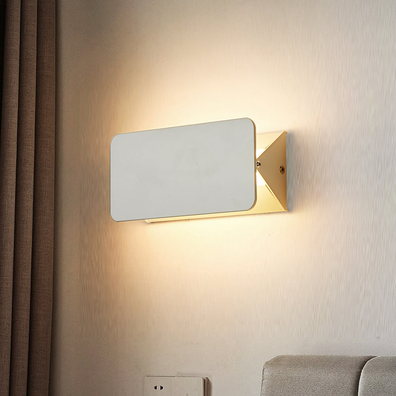 Arisha LED-vägglampa i metall för inomhusbruk, vridbar, vit
