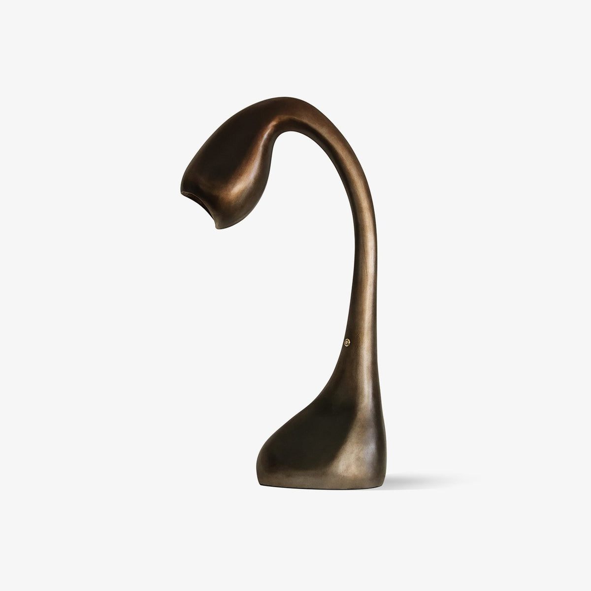 Kyns skulpturelle bordlampe