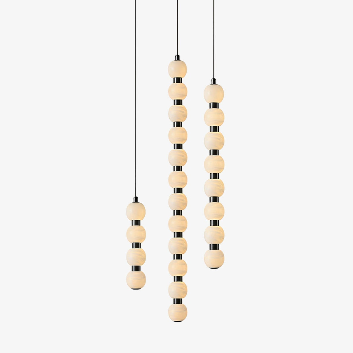 Albinaine modern taklampa i alabaster