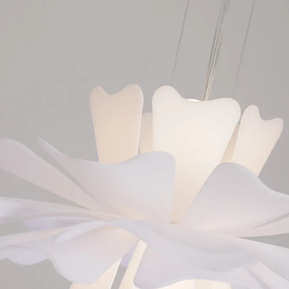 Eldor Elegant Flower Pendant Light White