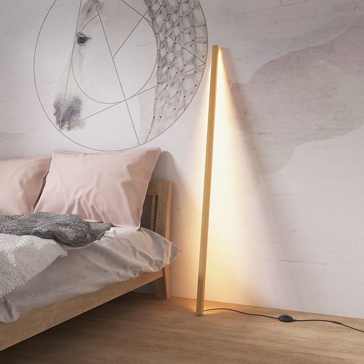 Ozawa minimalistisk lineær gulvlampe i naturligt træ