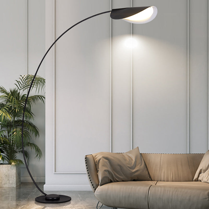 Edge moderne buet gulvlampe i metal, sort