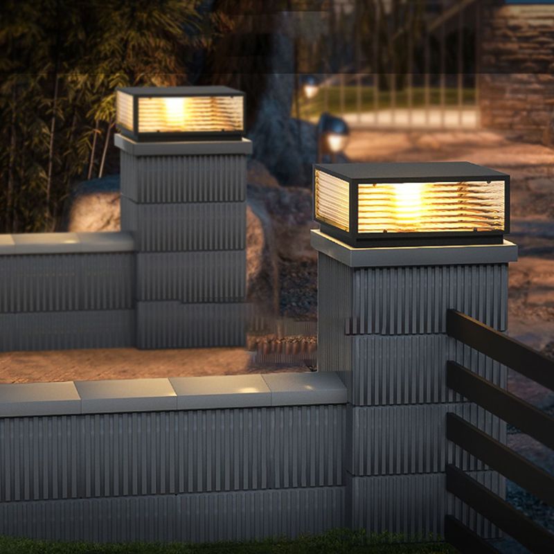 Lenorae Outdoor Light Post Vintage LED