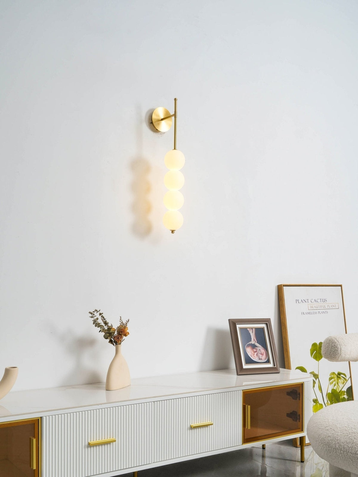 Vevenu Premium Nordic Art Wall Lamp