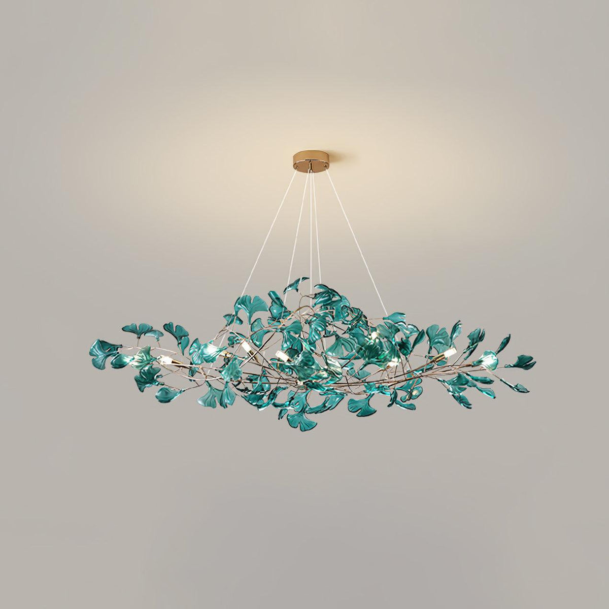 Ava-lysekroner med ginkgo-blade