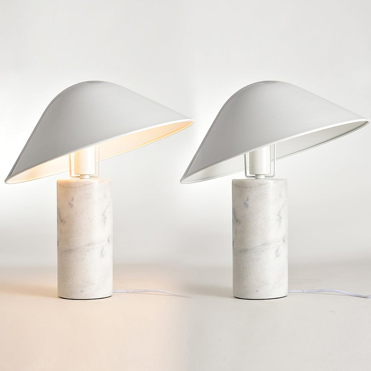 Minimalistisk marmorbordlampe Elyrian