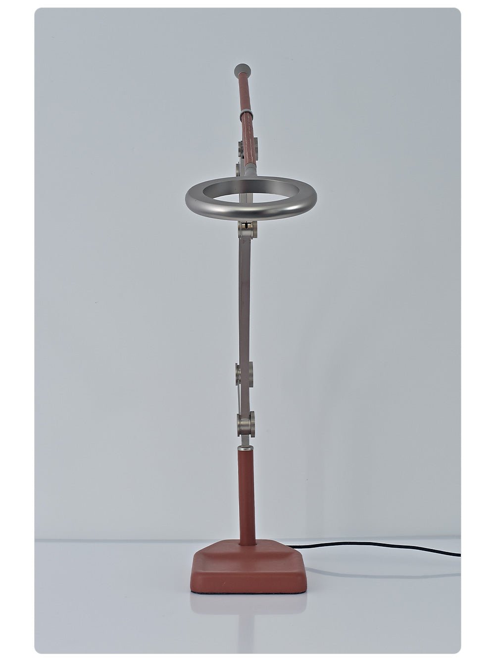 Valombre justerbar leddelt arbejdslampe