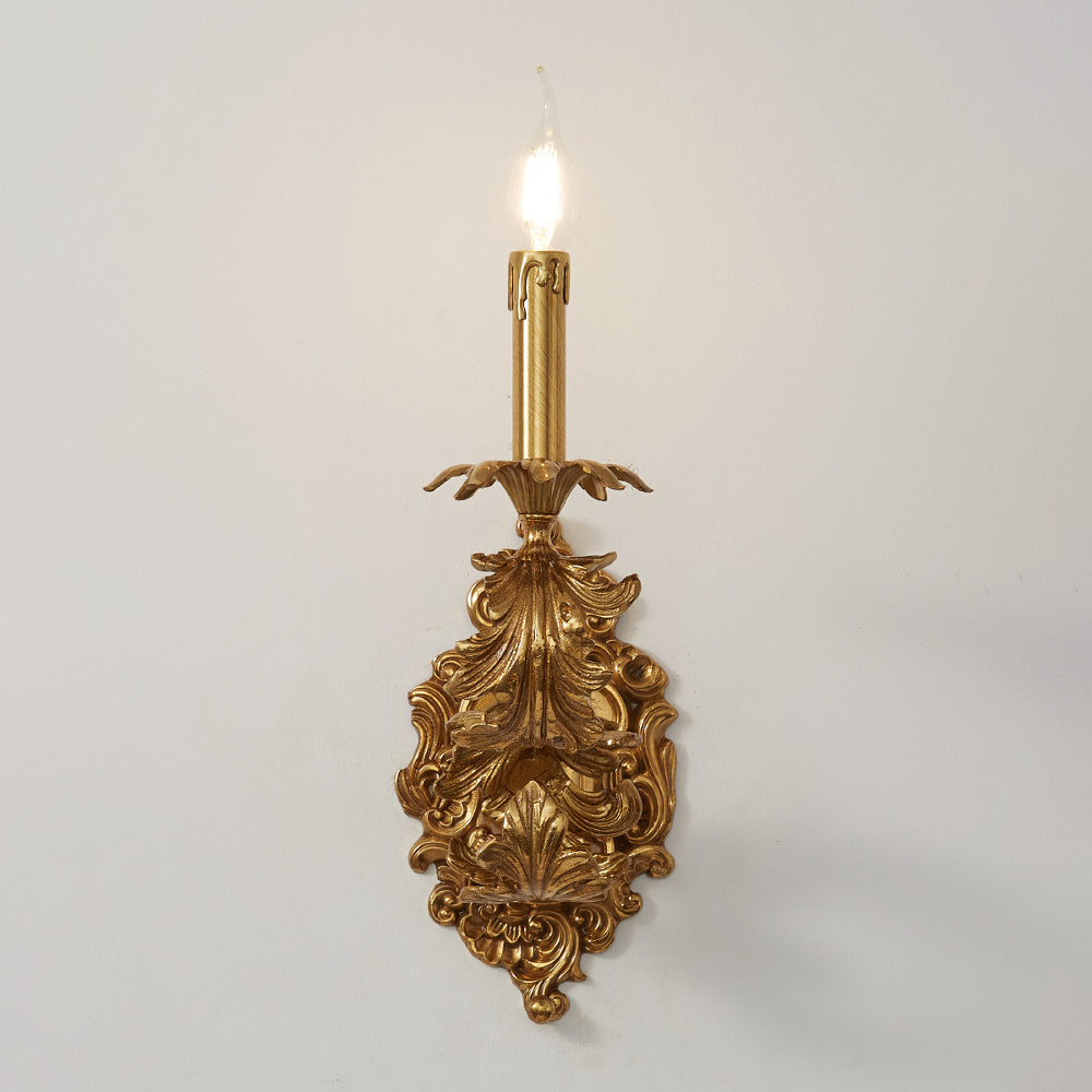 Golden Cartouche -seinävalaisin