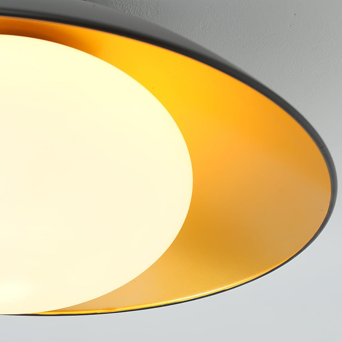 Arinora-loftslampe