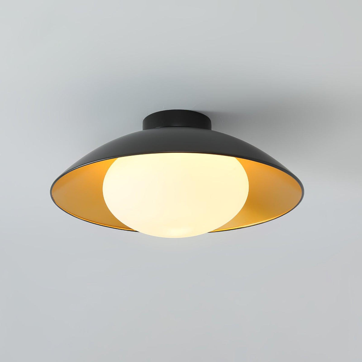 Arinora-loftslampe